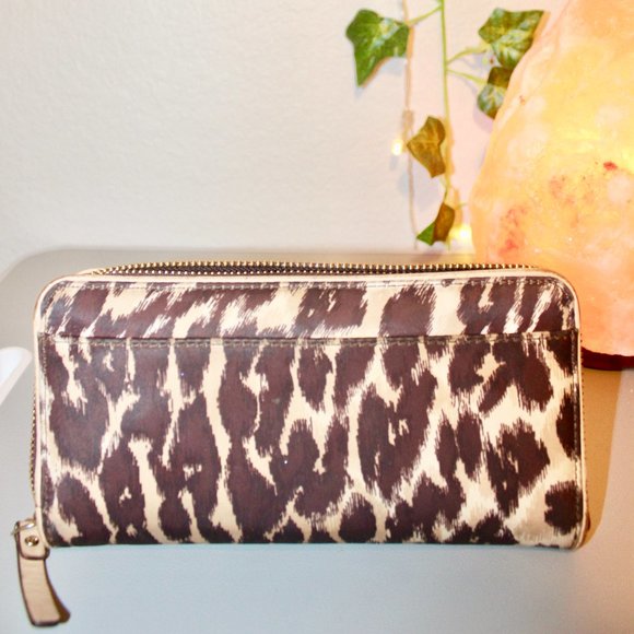 KATE SPADE CHEETAH WALLET - Picture 2 of 6